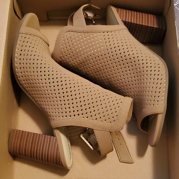 Francescas sandals - Picture 4 of 5